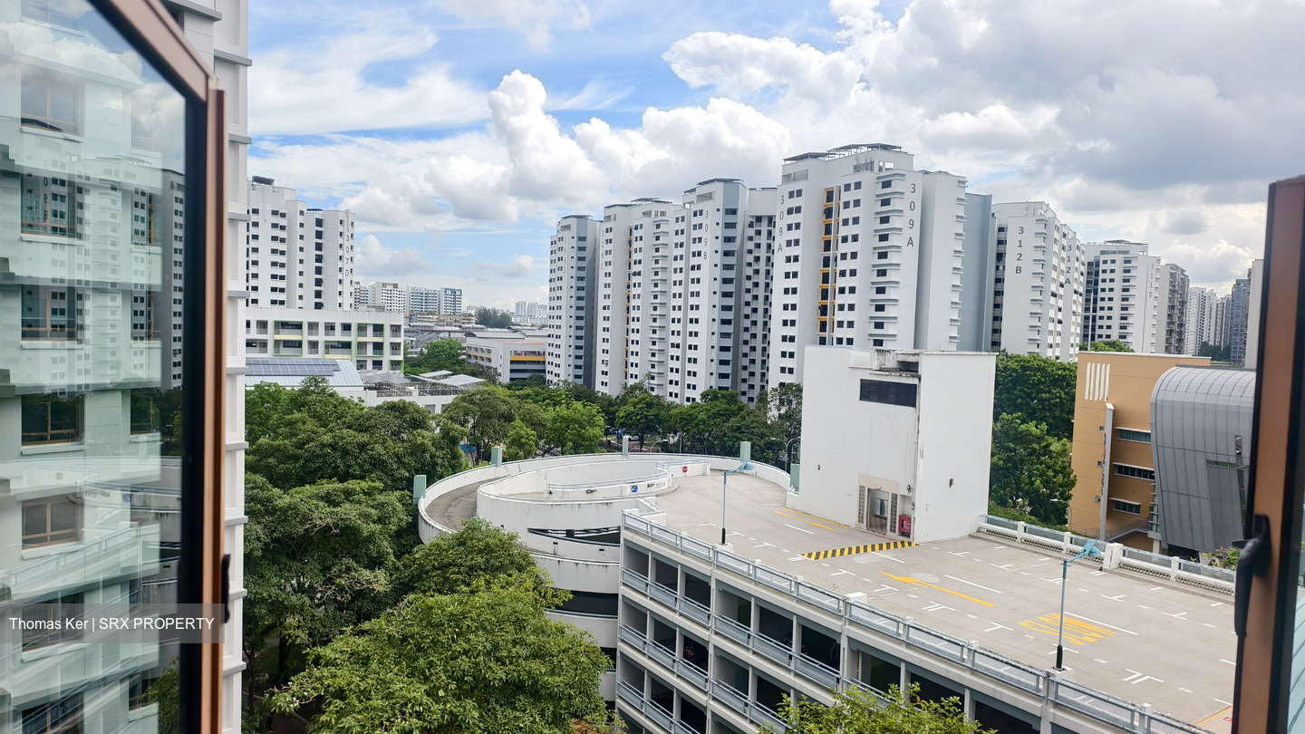 Blk 313D Anchorvale Gardens (Sengkang), HDB Executive #555222471